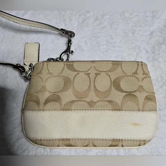 Coach Wristlet Wallet Coin Purse Wrist Tote - Picture 4 of 9